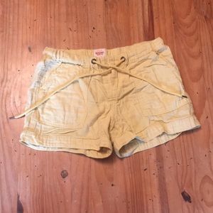 Comfy yellow shorts